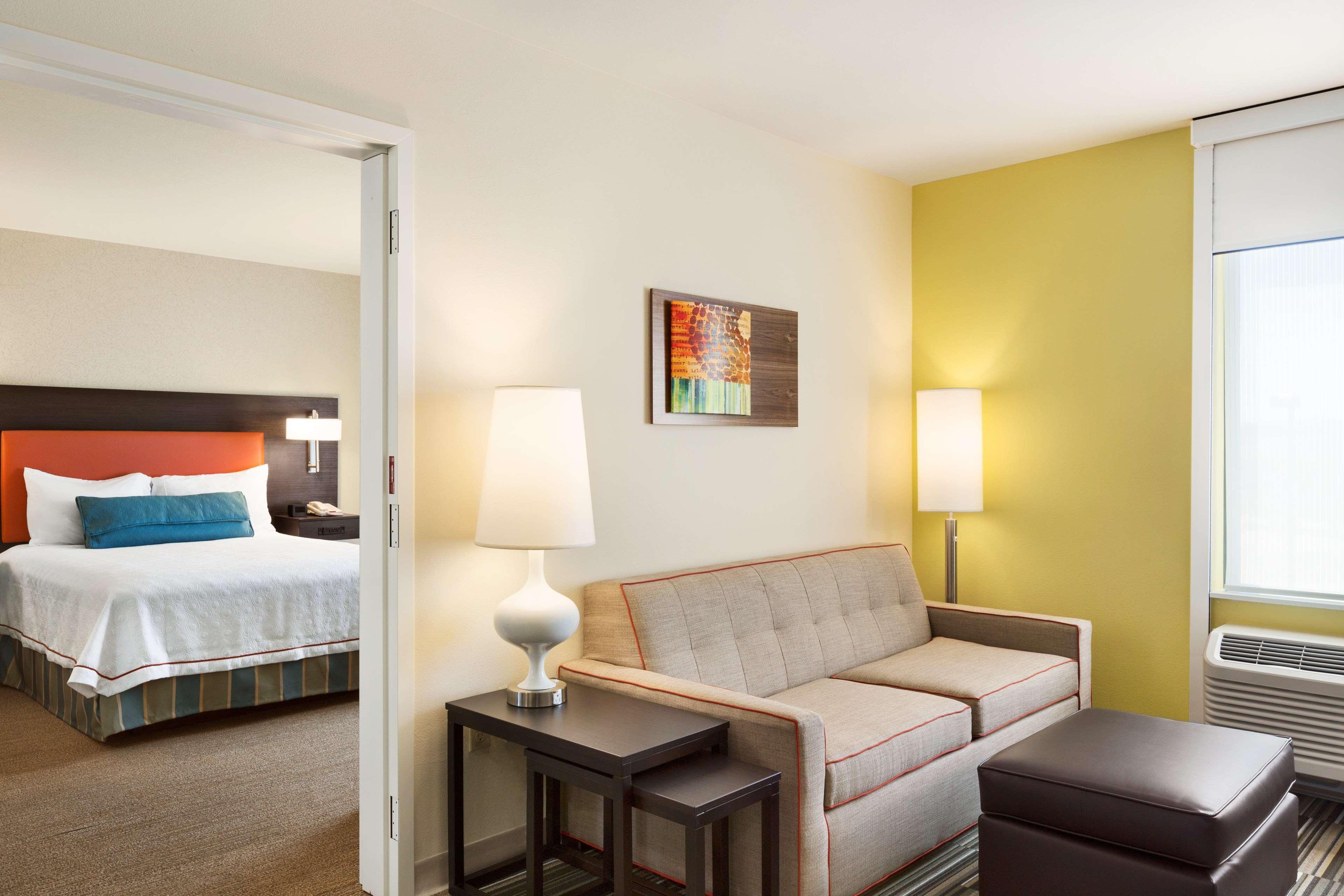 Home2 Suites By Hilton Farmington/Bloomfield Exteriör bild