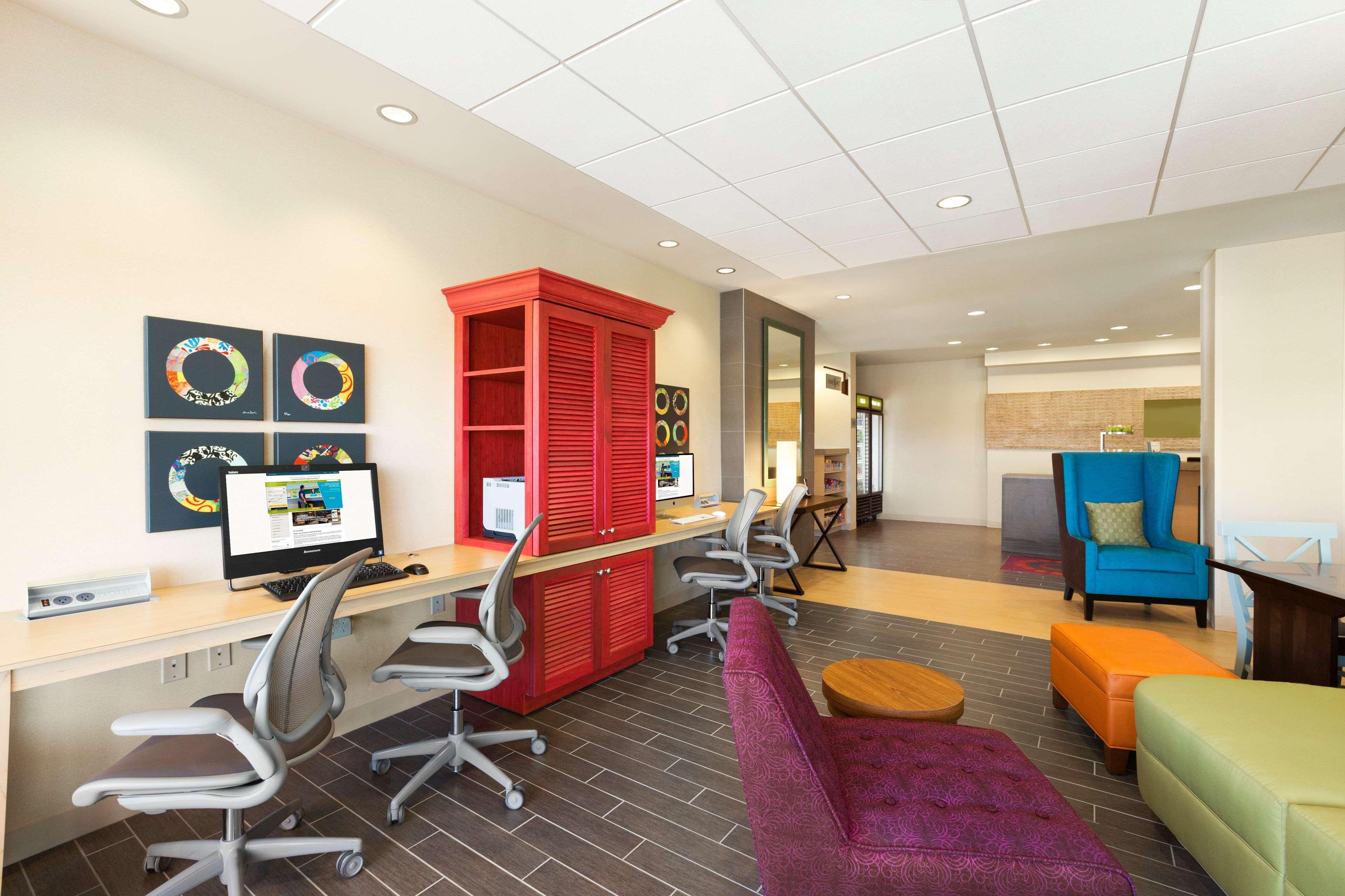 Home2 Suites By Hilton Farmington/Bloomfield Exteriör bild